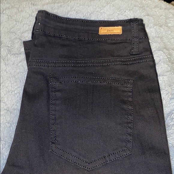 Jeans - Picture 2 of 3